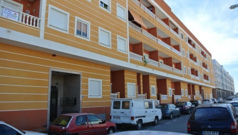 Resale · Apartment · Spain · Costa Bl..