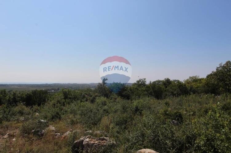 Istra, Rovinj - veliko poljoprivredno zemljište 35,326m2 pov - 2