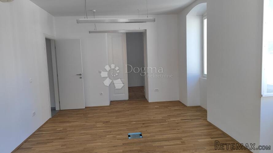 Poslovni prostor na Korzu