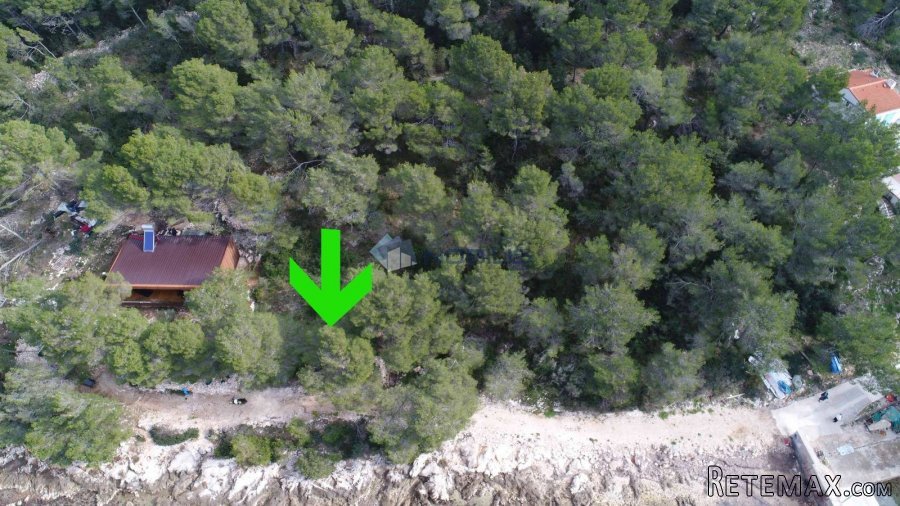 Zadar, Pakoštane, o. Vrgada, 550m2 uz more - 2