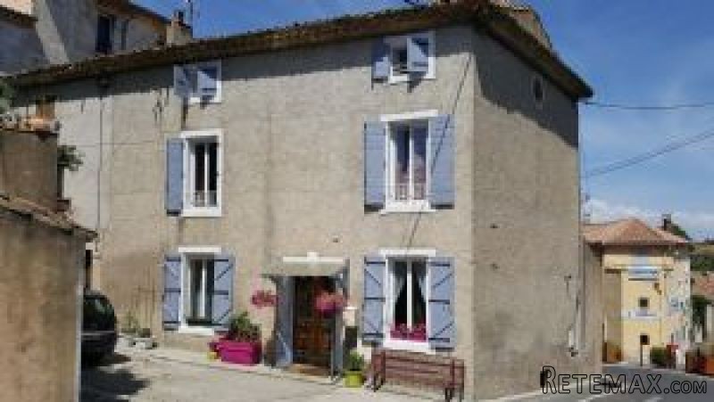 Maison de village de caractere a..