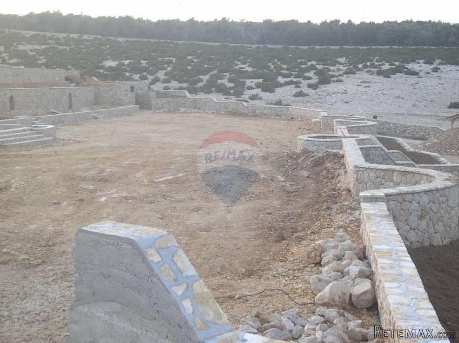 PAG, NOVALJA – građevinsko zemljište na izvanrednoj lokaciji - 3