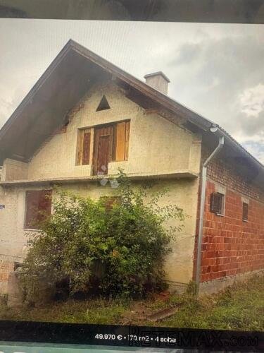 Odzakovci, Požega samostojeća kuća 170m2