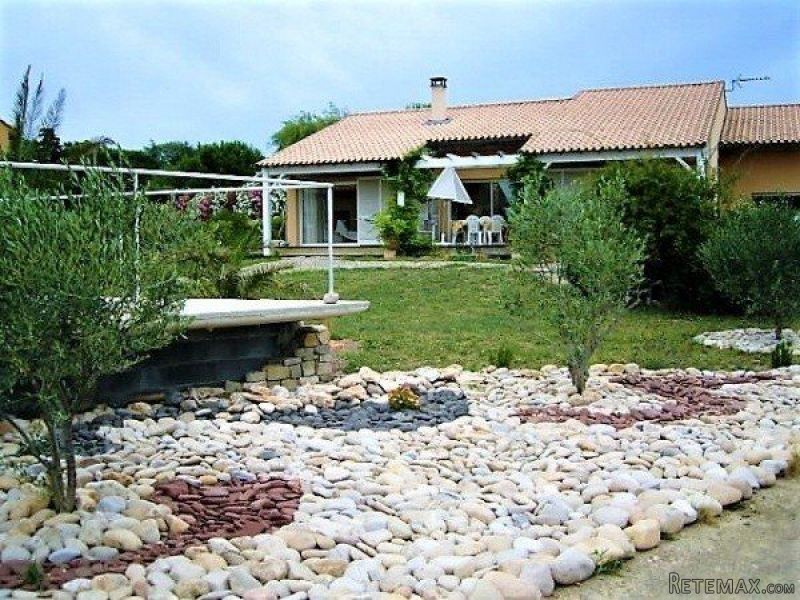 Single Storey Villa With 135 M2 Of.. - 2