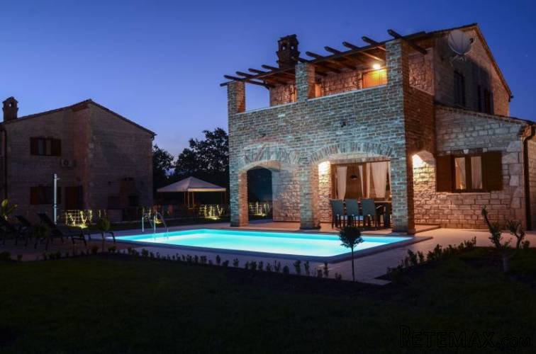 Kamena Villa u prekrasnom Resortu - 2