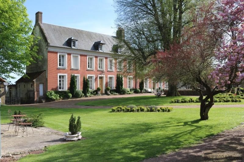 6 Bedroom Manor House For Sale - 2
