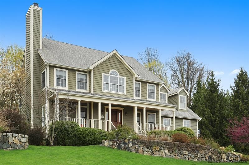 4 bedroom House For Sale: 60 Hall Road..