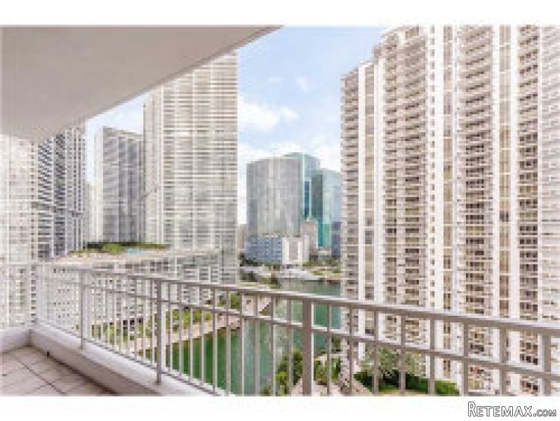 801 Brickell Key Bl, Unit 1906, Miami..