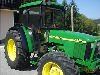 JOHN DEERE 5510