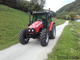 Massey Ferguson 5445 sa utovarivačem