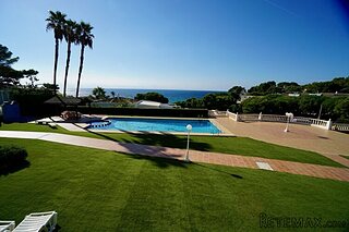 This first Line duplex Apartment with Sea Views in..