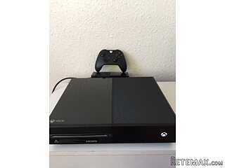 XBOX ONE 500GB CONSOLE