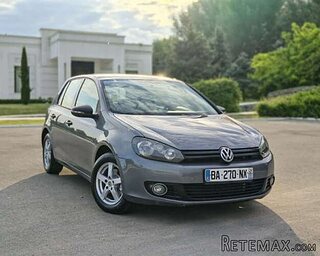 Volkswagen Golf VI 