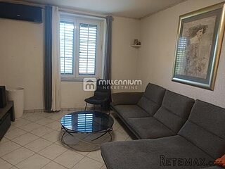 Najam, Bulevard, 3-sobni stan, balkon, okućnica