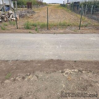 Plac na prodaju u Bačkom Jarku