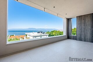 KOSTRENA, etaža u luksuznoj novogradnji s panoramskim..