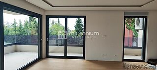 Lovran, 95.62m2, 2 balkona, 2 parkirna mjesta