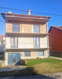 Prodajem kucu u Jagodini